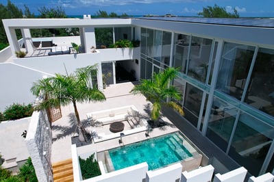 Luxury Villa Photo #24