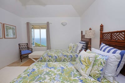 Luxury Villa Photo #15