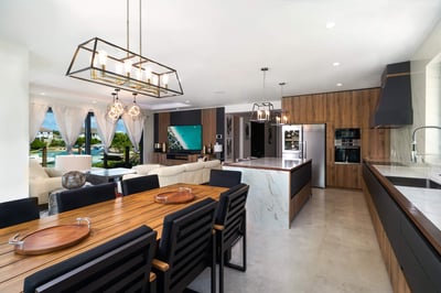 Luxury Villa Photo #29