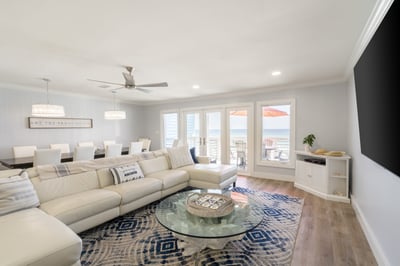 Luxury Villa Photo #2