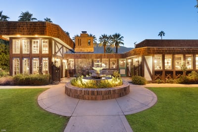 Luxury Villa Photo #12