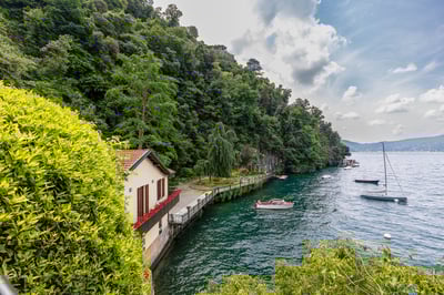 Luxury Villa Photo #9