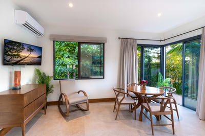 #7. A cozy modern studio, equipped with everything you need – perfect for your extra guests!