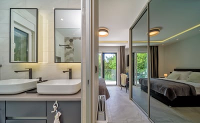 Luxury Villa Photo #57