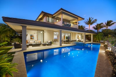 Luxury Villa Photo #2