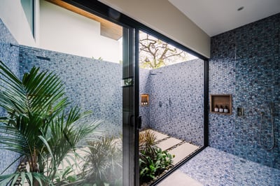 Primary Suite 1 Private Ensuite - Level 1