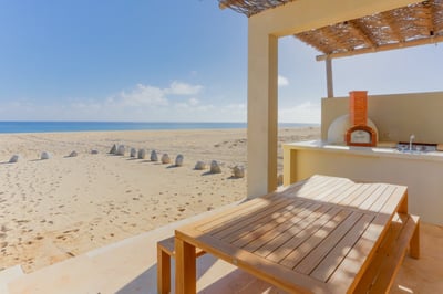 Luxury Villa Photo #9