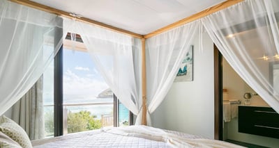 Luxury Villa Photo #22