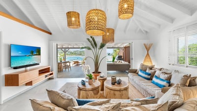 Luxury Villa Photo #14