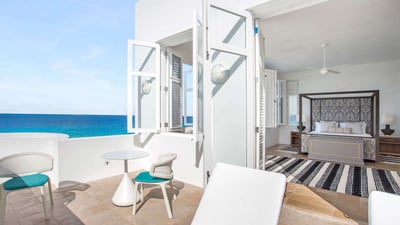 Luxury Villa Photo #16