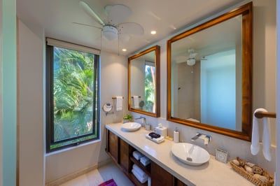 Luxury Villa Photo #27