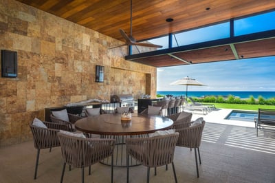 Luxury Villa Photo #7