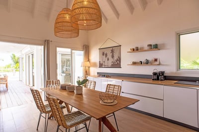 Luxury Villa Photo #12