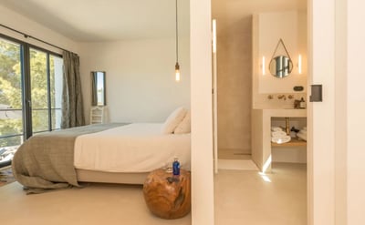 Luxury Villa Photo #34