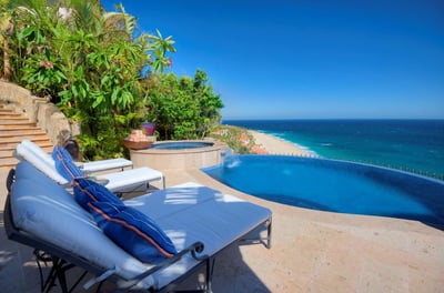 Luxury Villa Photo #5