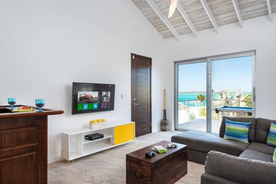Luxury Villa Photo #10