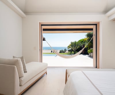 Luxury Villa Photo #22