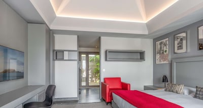 Luxury Villa Photo #22