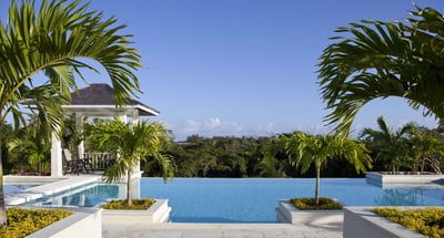 Luxury Villa Photo #2