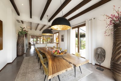 Luxury Villa Photo #17