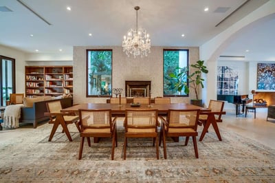 Luxury Villa Photo #17