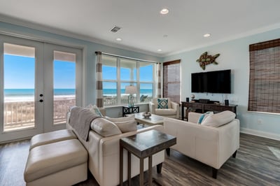 Luxury Villa Photo #9