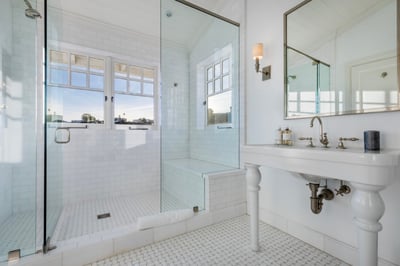 Luxury Villa Photo #36