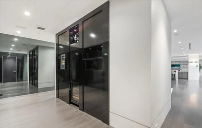 Luxury Villa Photo #34