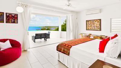 Luxury Villa Photo #17