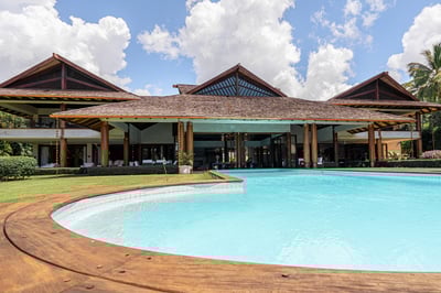 Luxury Villa Photo #13