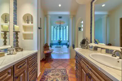 Luxury Villa Photo #29