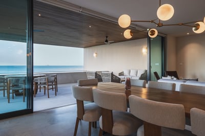 Luxury Villa Photo #12