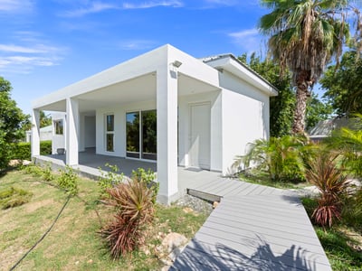 Luxury Villa Photo #34