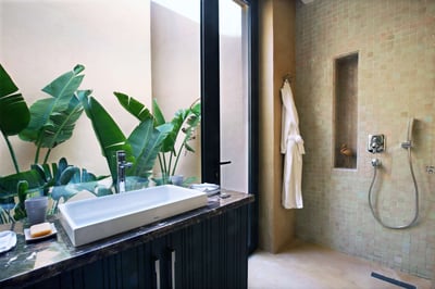 Luxury Villa Photo #19