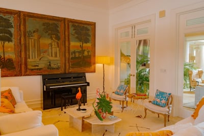 Luxury Villa Photo #40