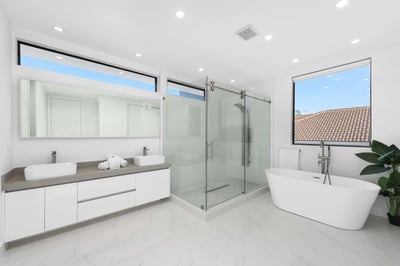 Luxury Villa Photo #40