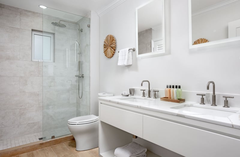 Deluxe Oceanfront Studio at Alexandra Resort