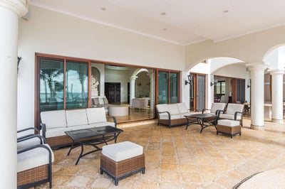 Luxury Villa Photo #67