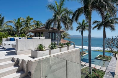 Luxury Villa Photo #12