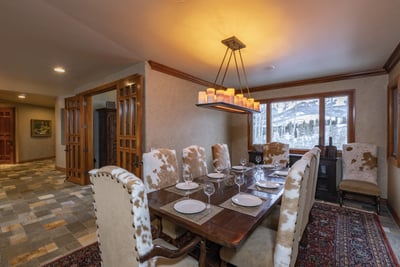 Luxury Villa Photo #11