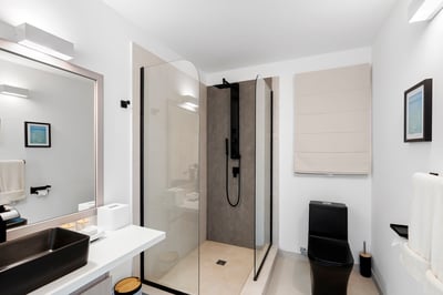 Luxury Villa Photo #76
