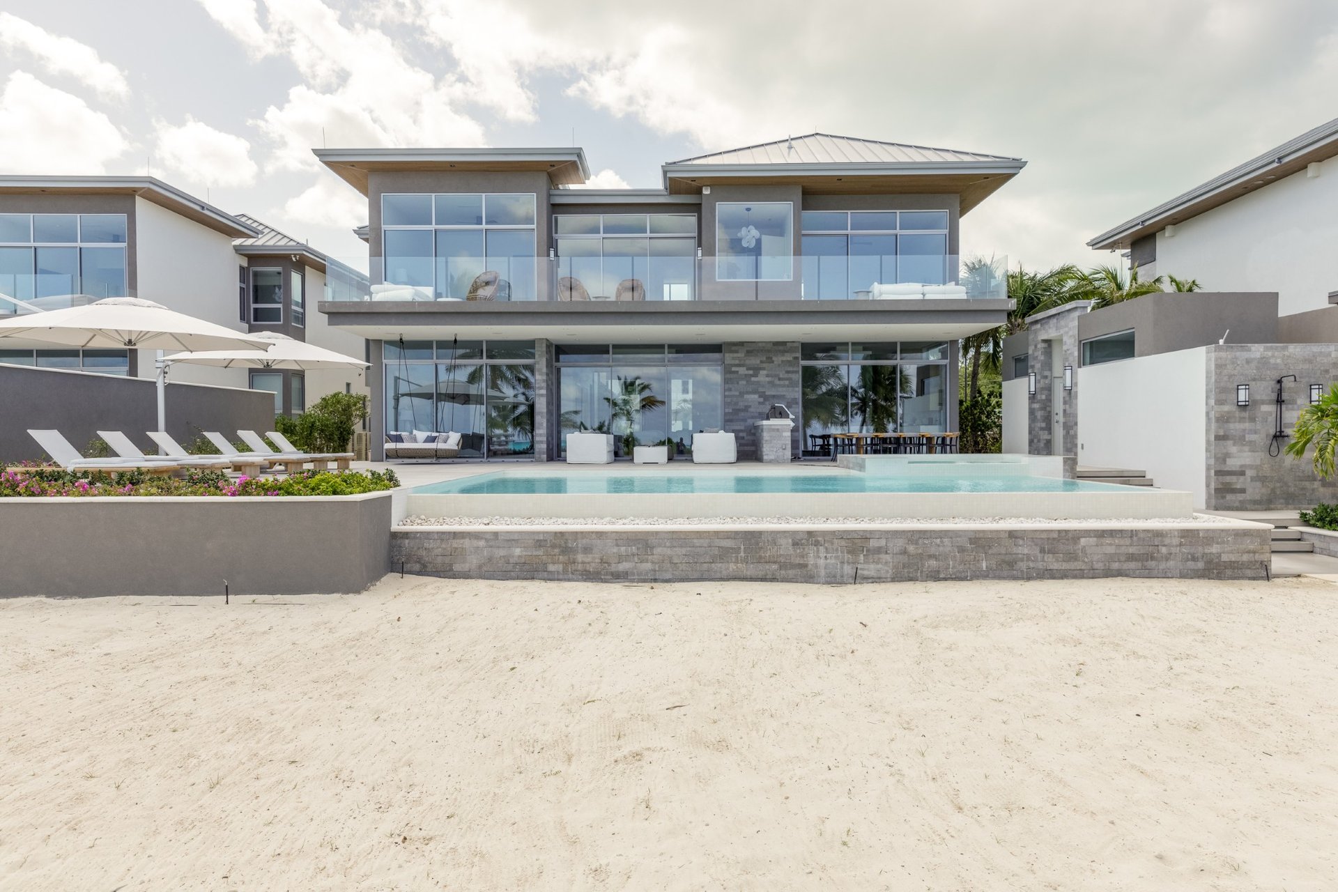 Bliss Villa 2 - 1