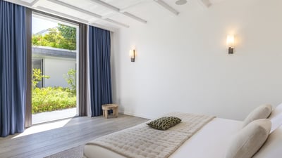 Luxury Villa Photo #45