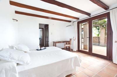 Luxury Villa Photo #23