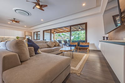 Luxury Villa Photo #20