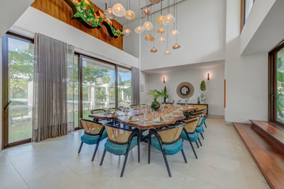 Luxury Villa Photo #14
