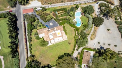 Luxury Villa Photo #3