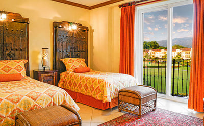 Luxury Villa Photo #11