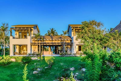 Luxury Villa Photo #7