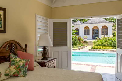 Luxury Villa Photo #11